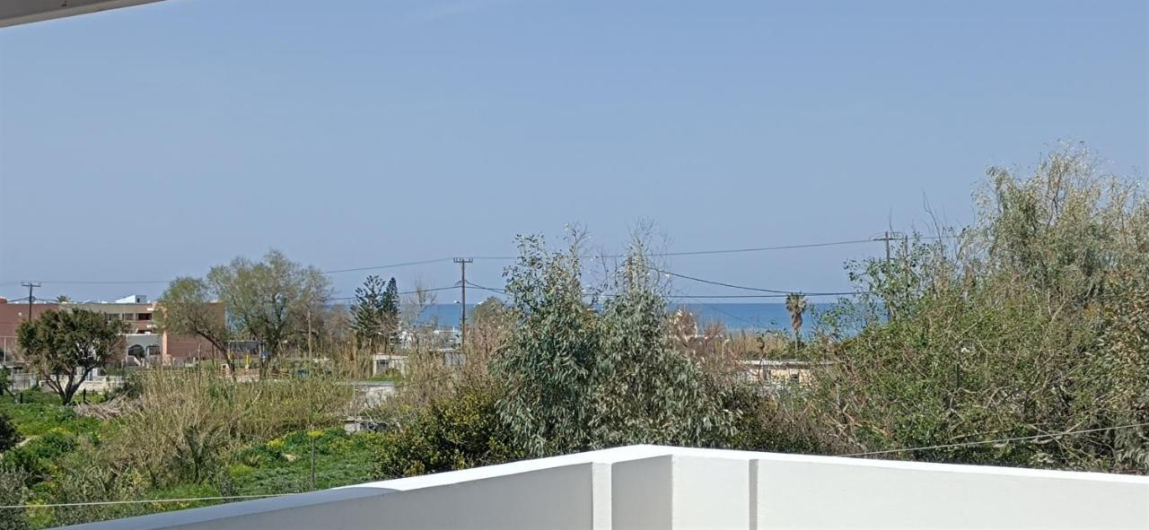 Arokaria Holiday Houses بلاتانيز المظهر الخارجي الصورة