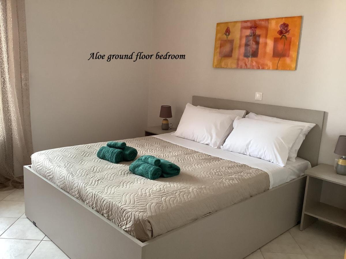 Arokaria Holiday Houses بلاتانيز المظهر الخارجي الصورة